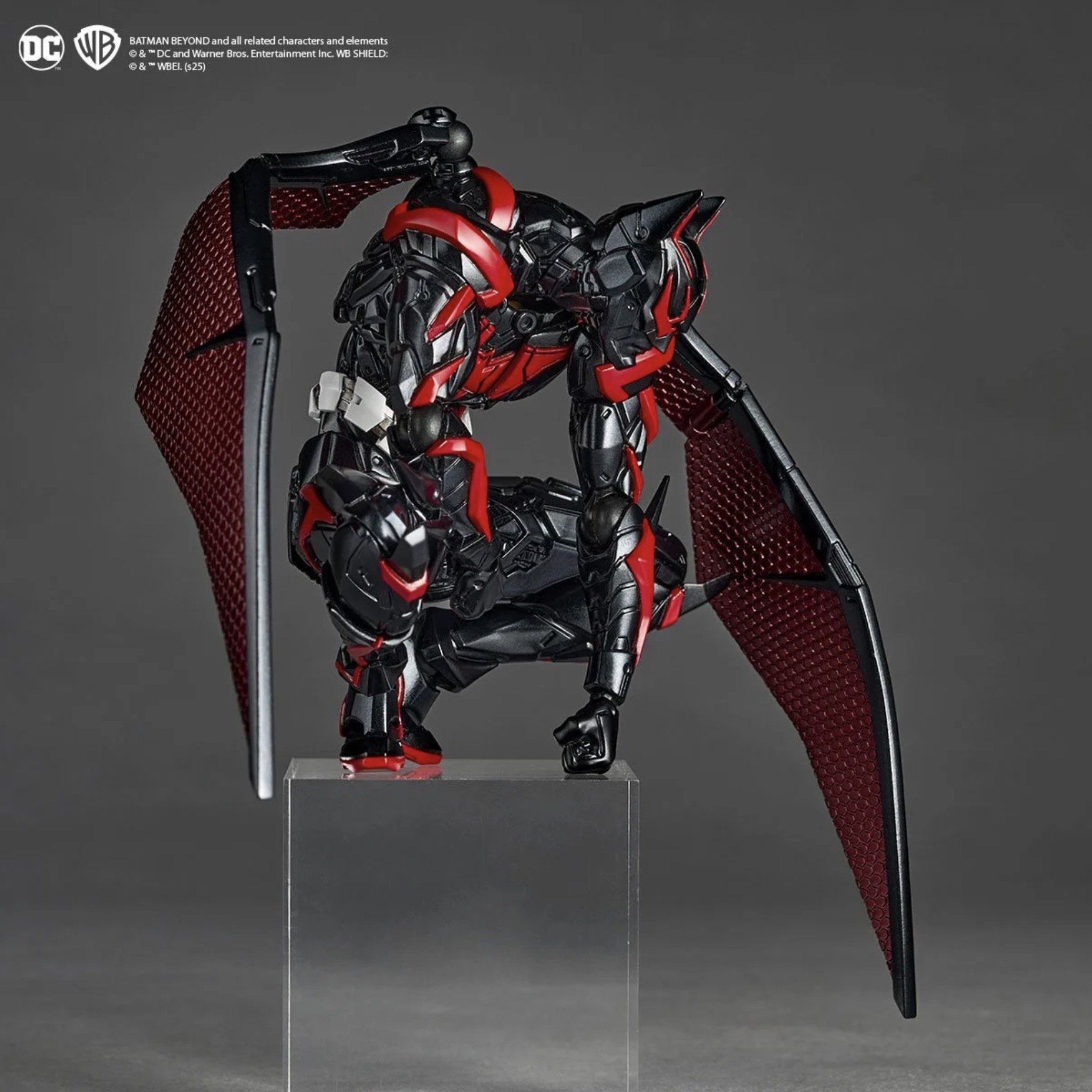 Cool BATMAN BEYOND Revoltech Amazing Yamaguchi Action Figure